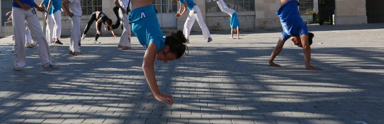 Capoeira Malungos & batucada Casa de Bambas